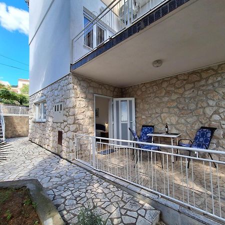 Apartments Danica Dramalj Exterior photo