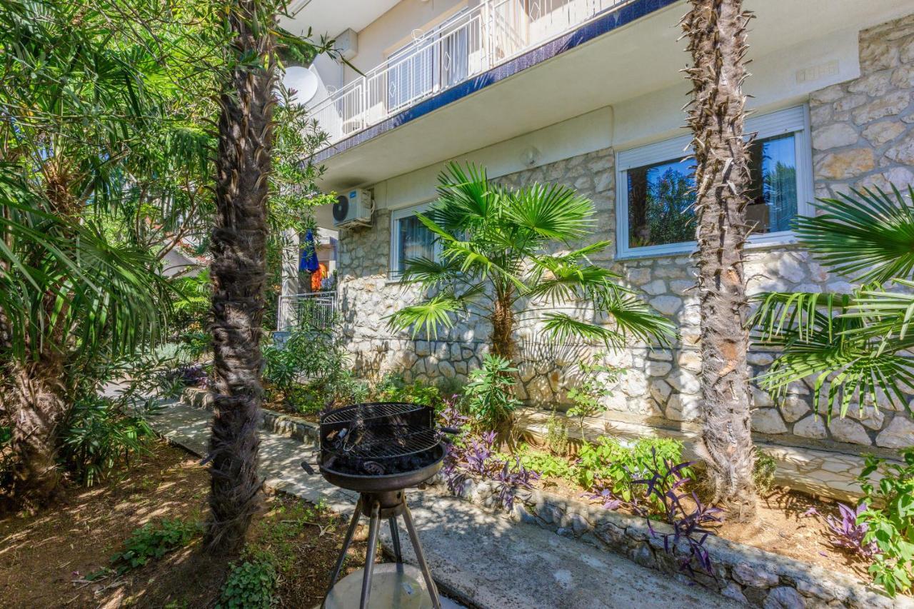 Apartments Danica Dramalj Exterior photo