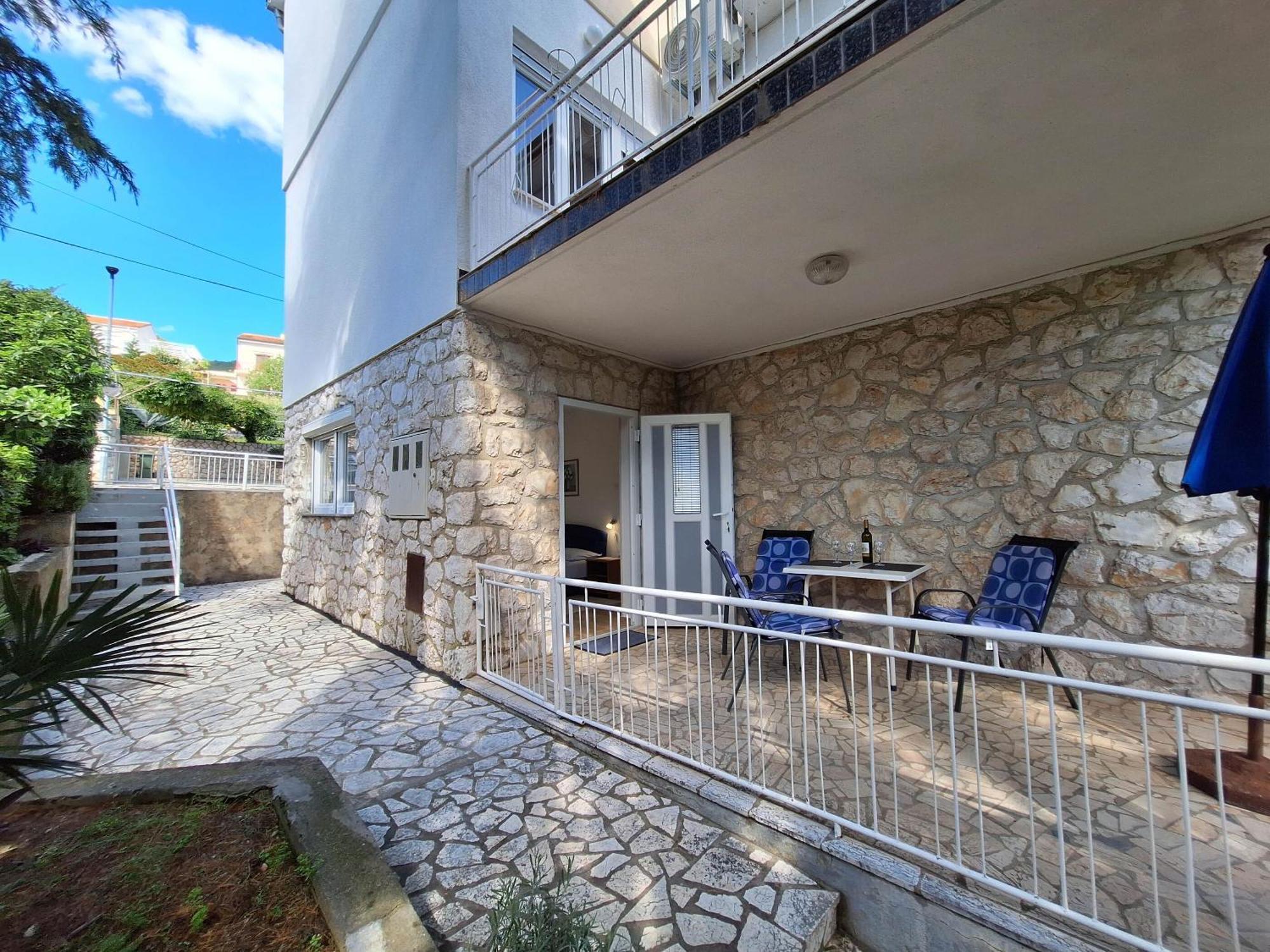 Apartments Danica Dramalj Exterior photo